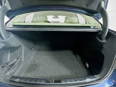 Used 2013 BMW 320i xDrive Sedan image 26