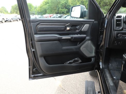 Used 2020 RAM 1500 Limited AWD/4WD image 18