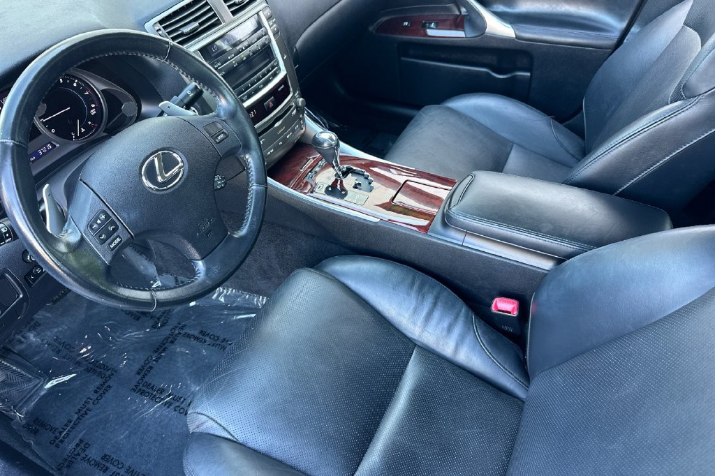 Used 2007 Lexus IS 250 RWD image 10