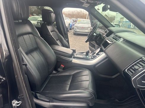Used 2018 Land Rover Range Rover Sport HSE Dynamic image 25