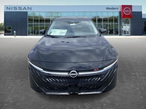 New 2026 Nissan Sentra SR image 2