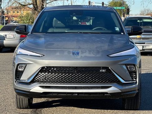 New 2026 Buick Envista Sport Touring image 9