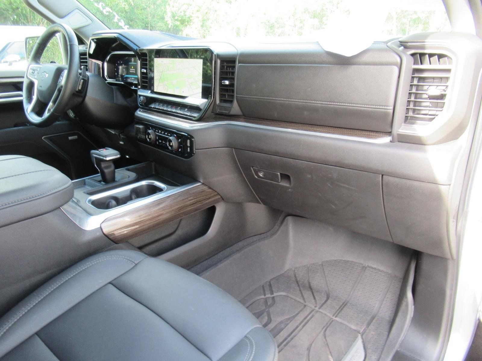 Used 2026 Chevrolet Silverado 1500 RST w/ Safety Package AWD/4WD image 10
