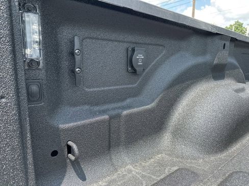 New 2025 RAM 2500 Limited image 12