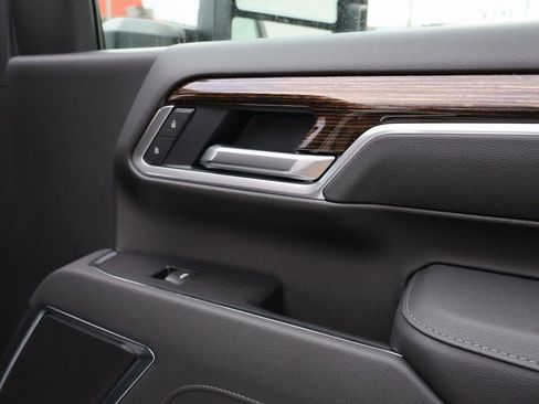 New 2026 GMC Sierra 2500 SLE image 8