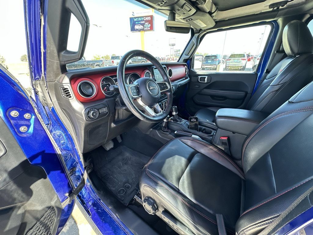 Used 2018 Jeep Wrangler Unlimited Rubicon AWD/4WD image 10