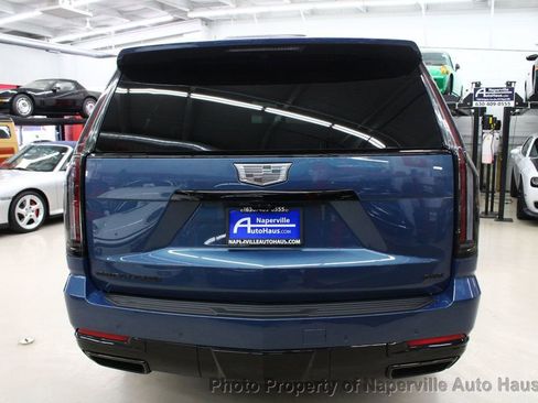 Used 2025 Cadillac Escalade ESV Sport Platinum w/ LPO, ONYX Package image 81