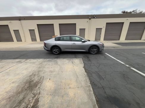 Used 2025 Kia K4 FWD image 16