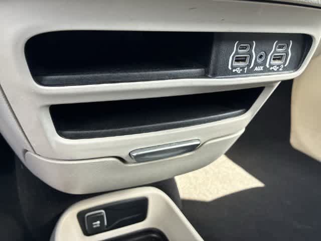 Used 2023 Chrysler Voyager LX FWD image 32