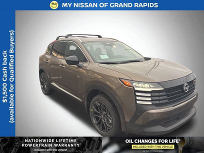 New 2026 Nissan Kicks SR w/ Cold Weather Package