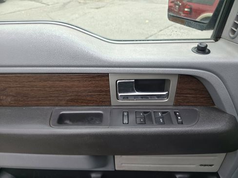 Used 2013 Ford F150 Lariat w/ Luxury Equipment Group image 26