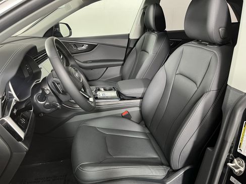 Used 2023 Audi Q8 Prestige image 19