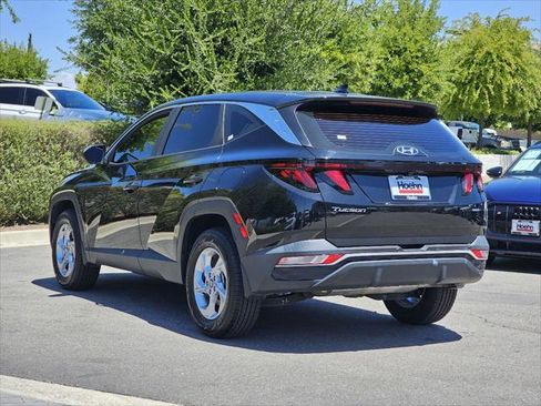 Used 2023 Hyundai Tucson SE AWD/4WD image 10