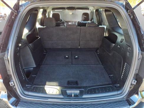 Used 2024 Dodge Durango SXT image 5