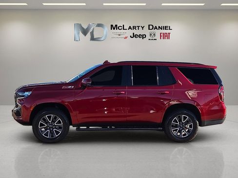 Used 2023 Chevrolet Tahoe Z71 w/ Luxury Package image 3