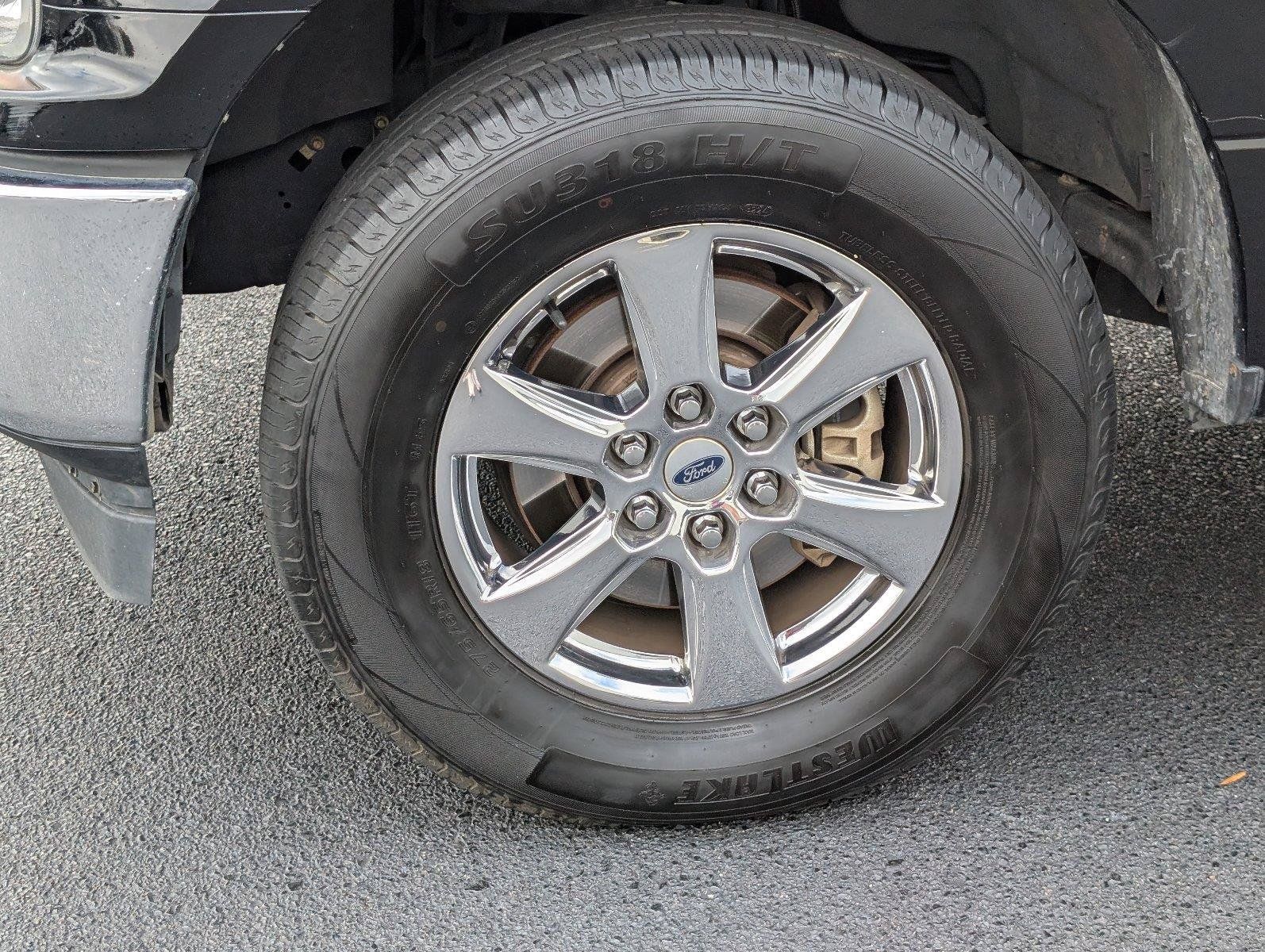 Used 2018 Ford F150 XLT w/ Equipment Group 301A Mid AWD/4WD image 11