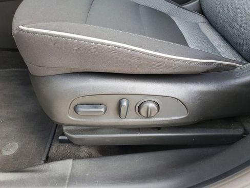 Used 2023 Chevrolet TrailBlazer LT image 16