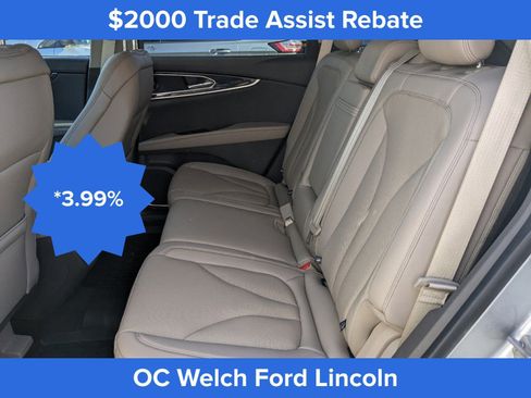 Used 2023 Lincoln Nautilus Reserve w/ Equipment Group 201A image 16