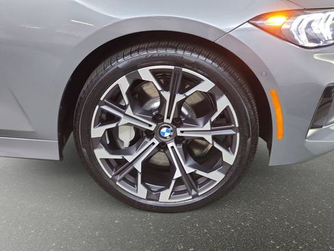 New 2026 BMW 330i xDrive Sedan w/ Premium Package AWD/4WD image 32