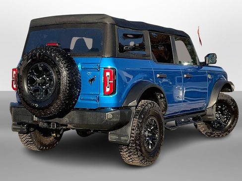 Used 2022 Ford Bronco Wildtrak image 11