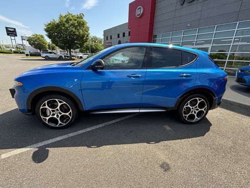 Used 2024 Alfa Romeo Tonale Ti w/ Active Assist Package AWD/4WD image 4