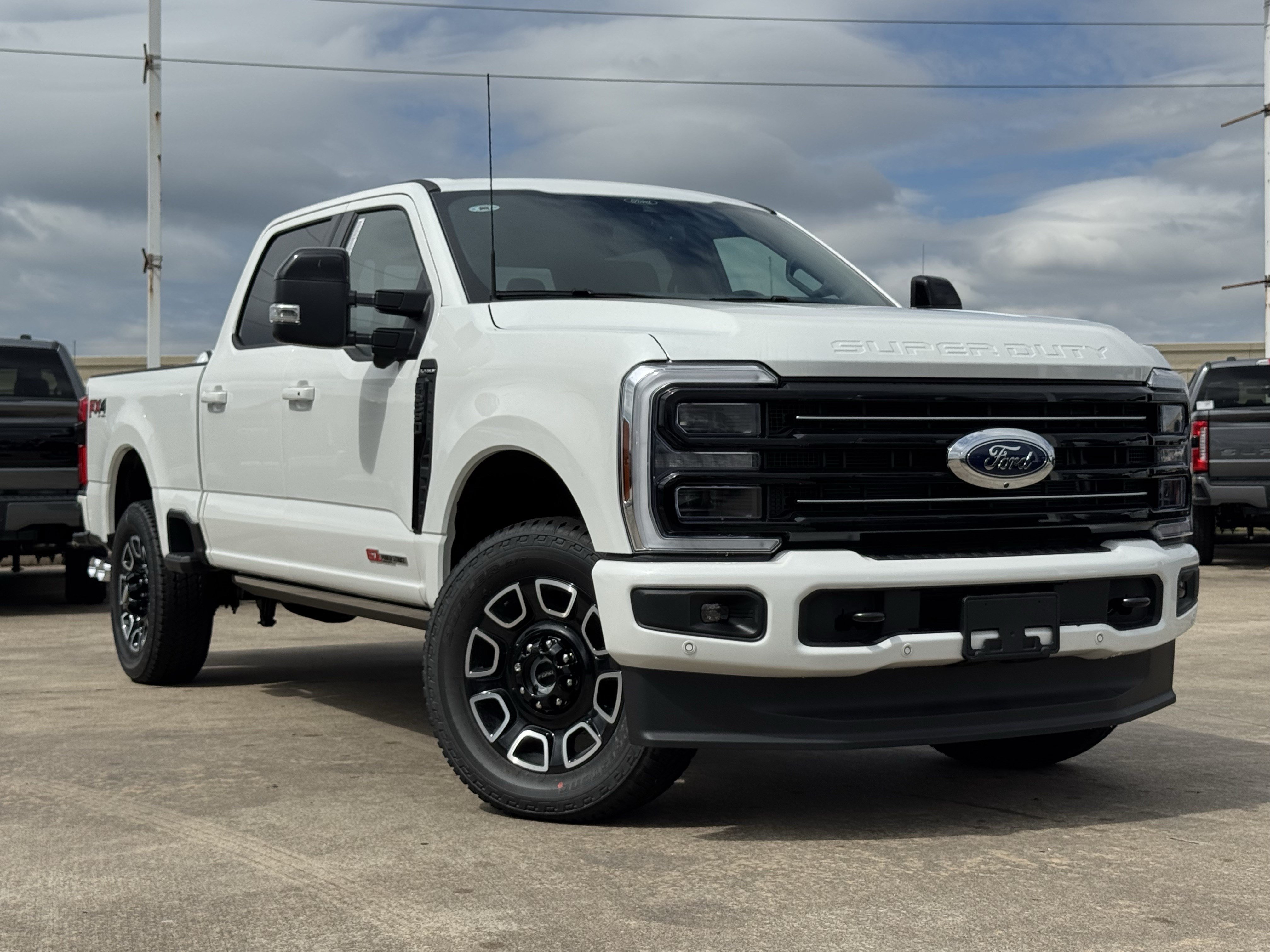 New 2026 Ford F250 Platinum AWD/4WD image 2