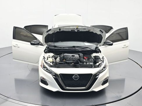 Certified 2021 Nissan Altima 2.0 SR FWD image 45