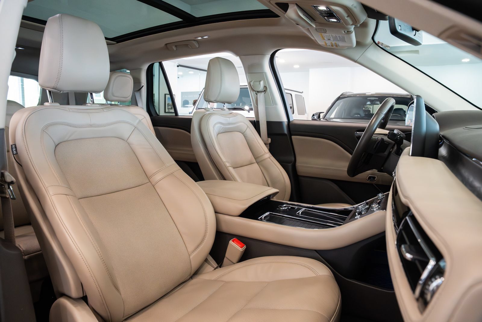 Used 2022 Lincoln Aviator Reserve RWD image 26