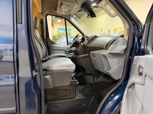 Used 2015 Ford Transit 250 148 Medium Roof image 29