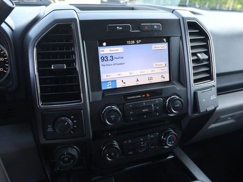 Used 2018 Ford F150 XLT w/ Equipment Group 302A Luxury AWD/4WD image 14