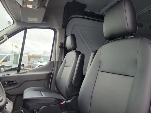 New 2026 Ford Transit 250 148 Medium Roof image 20