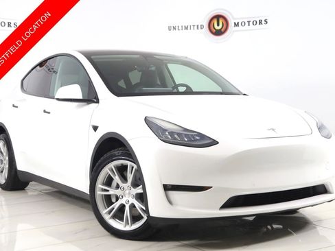 Used 2021 Tesla Model Y Long Range image 1