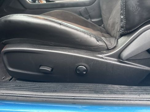 Used 2023 Dodge Challenger GT w/ Plus Package image 15