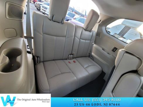 Used 2017 Nissan Pathfinder Platinum w/ Family Entertainment Package image 26
