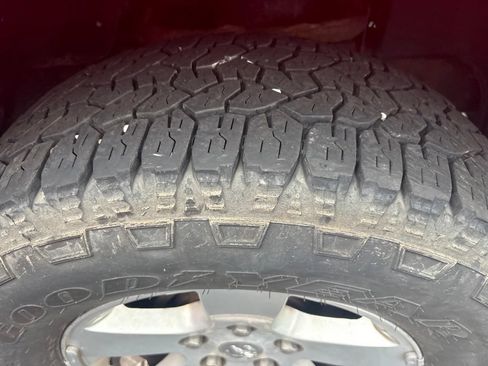 Used 2012 RAM 1500 Classic SLT AWD/4WD image 10
