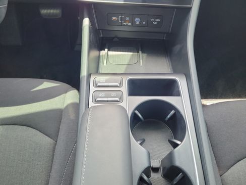Used 2024 Hyundai Sonata SEL w/ Convenience Package FWD image 16