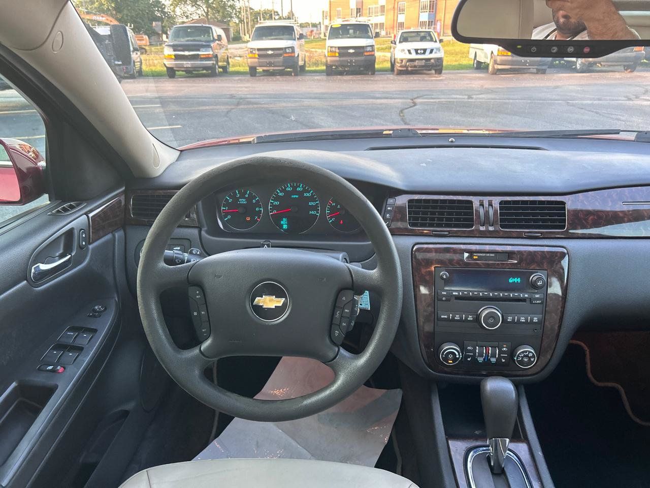 Used 2015 Chevrolet Impala LTZ FWD image 13