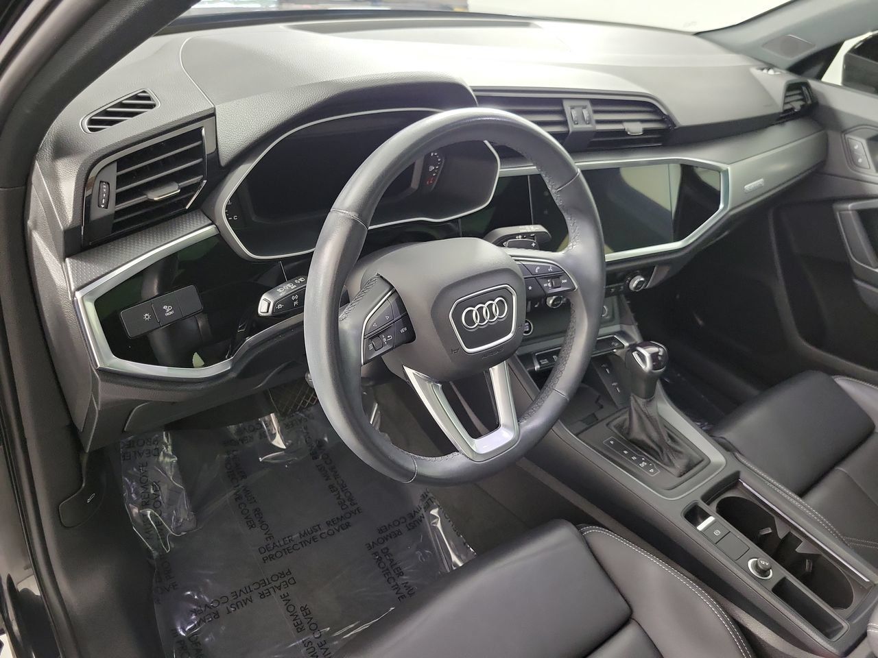 Used 2024 Audi Q3 2.0T Premium AWD/4WD image 11