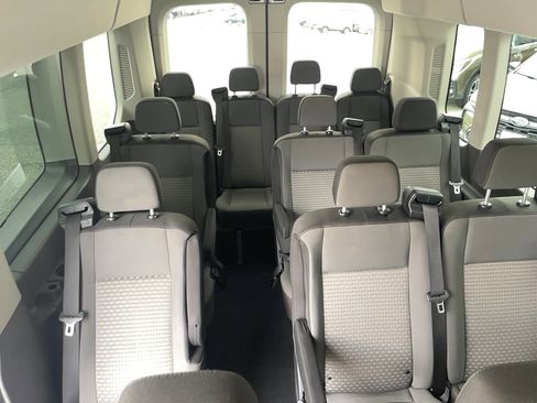 Used 2023 Ford Transit 350 XLT image 23