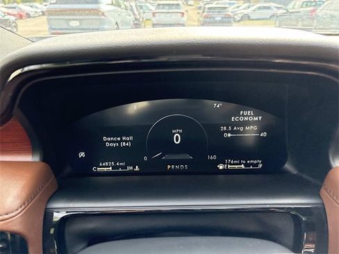 Used 2022 Lincoln Nautilus Reserve image 36