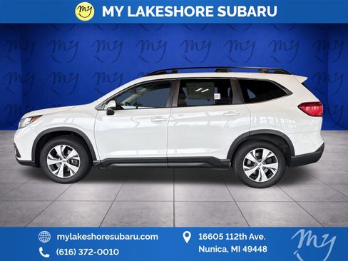 Used 2021 Subaru Ascent Premium w/ Convenience Package AWD/4WD image 4