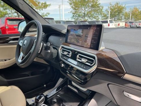 Used 2023 BMW X3 xDrive30i w/ Premium Package image 38