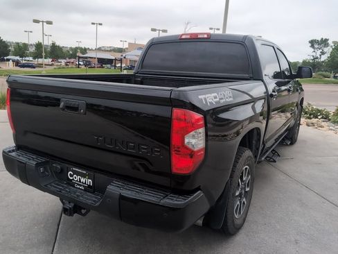 Used 2018 Toyota Tundra Limited w/ Limited Premium Package AWD/4WD image 9