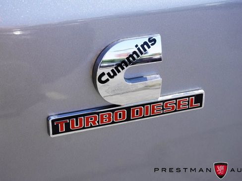 Used 2024 RAM 3500 Laramie AWD/4WD image 4