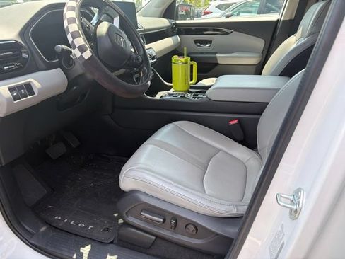 Used 2023 Honda Pilot EX-L image 17