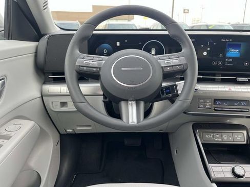New 2026 Hyundai Kona Limited FWD image 14