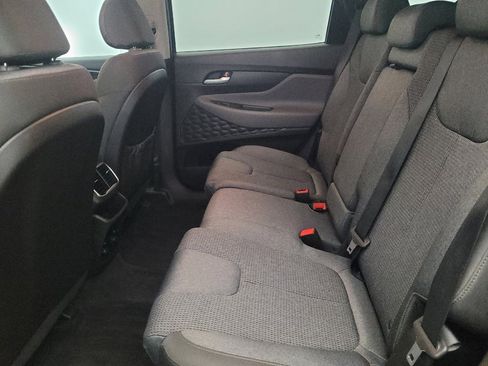 Used 2020 Hyundai Santa Fe SE image 18
