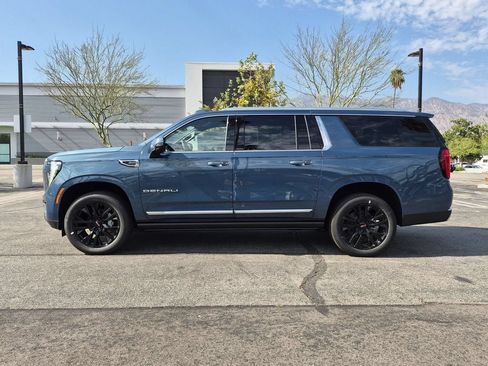 New 2026 GMC Yukon XL Denali w/ Sun & Power Step Package AWD/4WD image 8