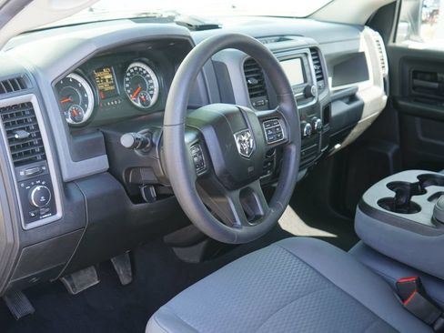 Used 2018 RAM 1500 Express w/ Express Value Package AWD/4WD image 12