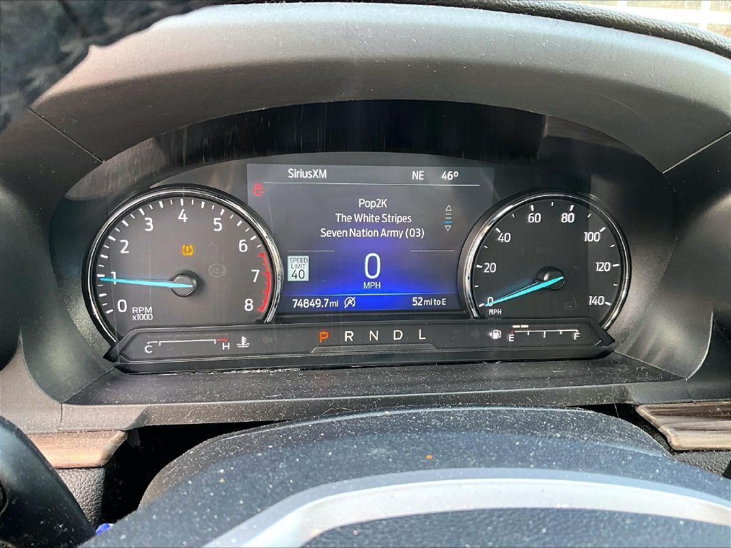 Used 2021 Ford Explorer Limited w/ Equipment Group 301A AWD/4WD image 7